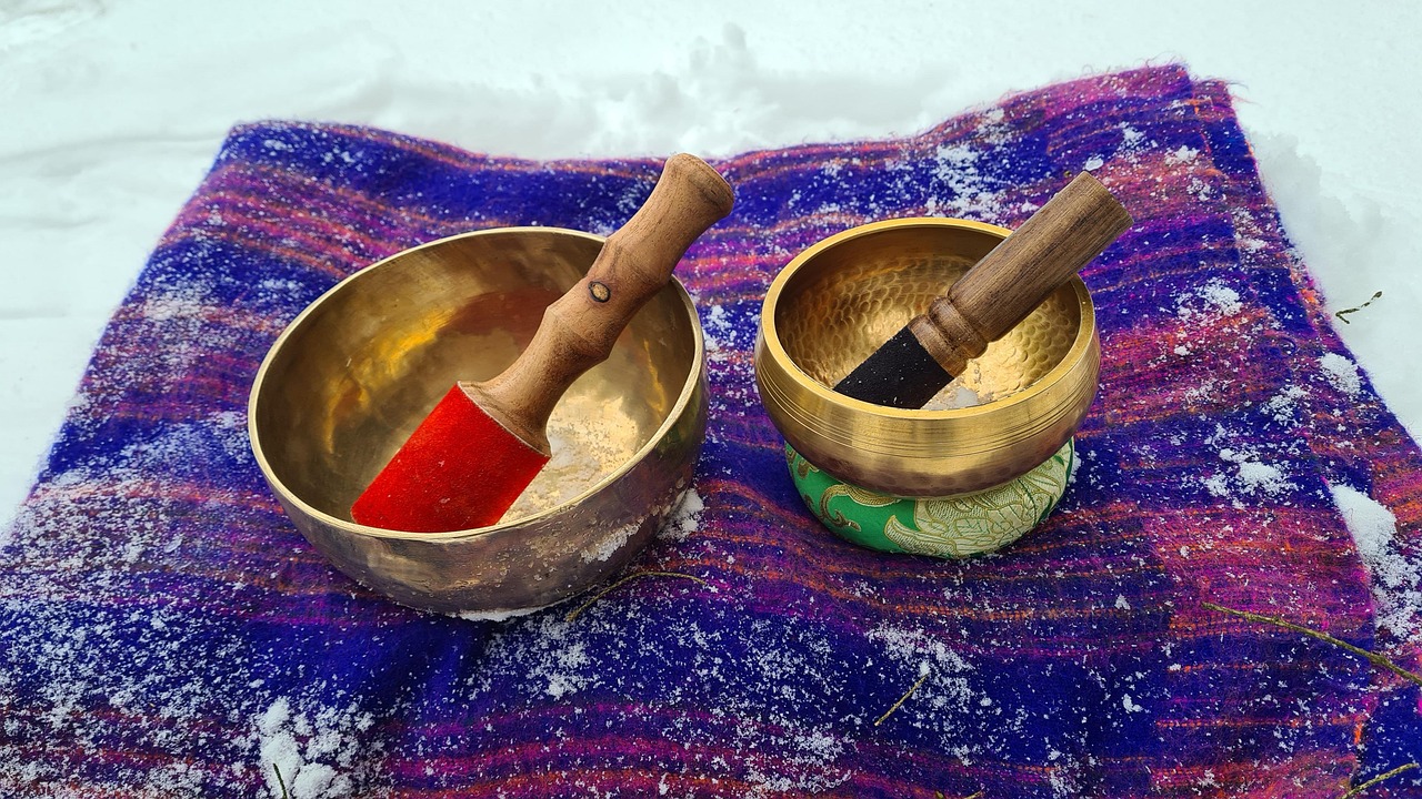 Kako liječi zvuk tibetanskih zdjela? 3 tibetanske zvucne zdjele