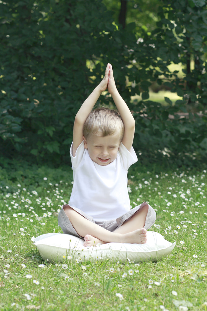 Meditacija za djecu: Tehnike i prednosti za smirenje i fokus 2 meditacija za djecu